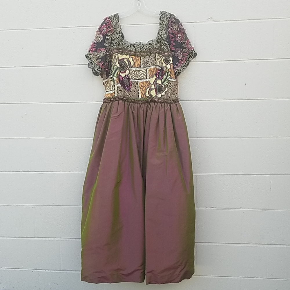 Victoria Royal Woman Silk Long Dress
